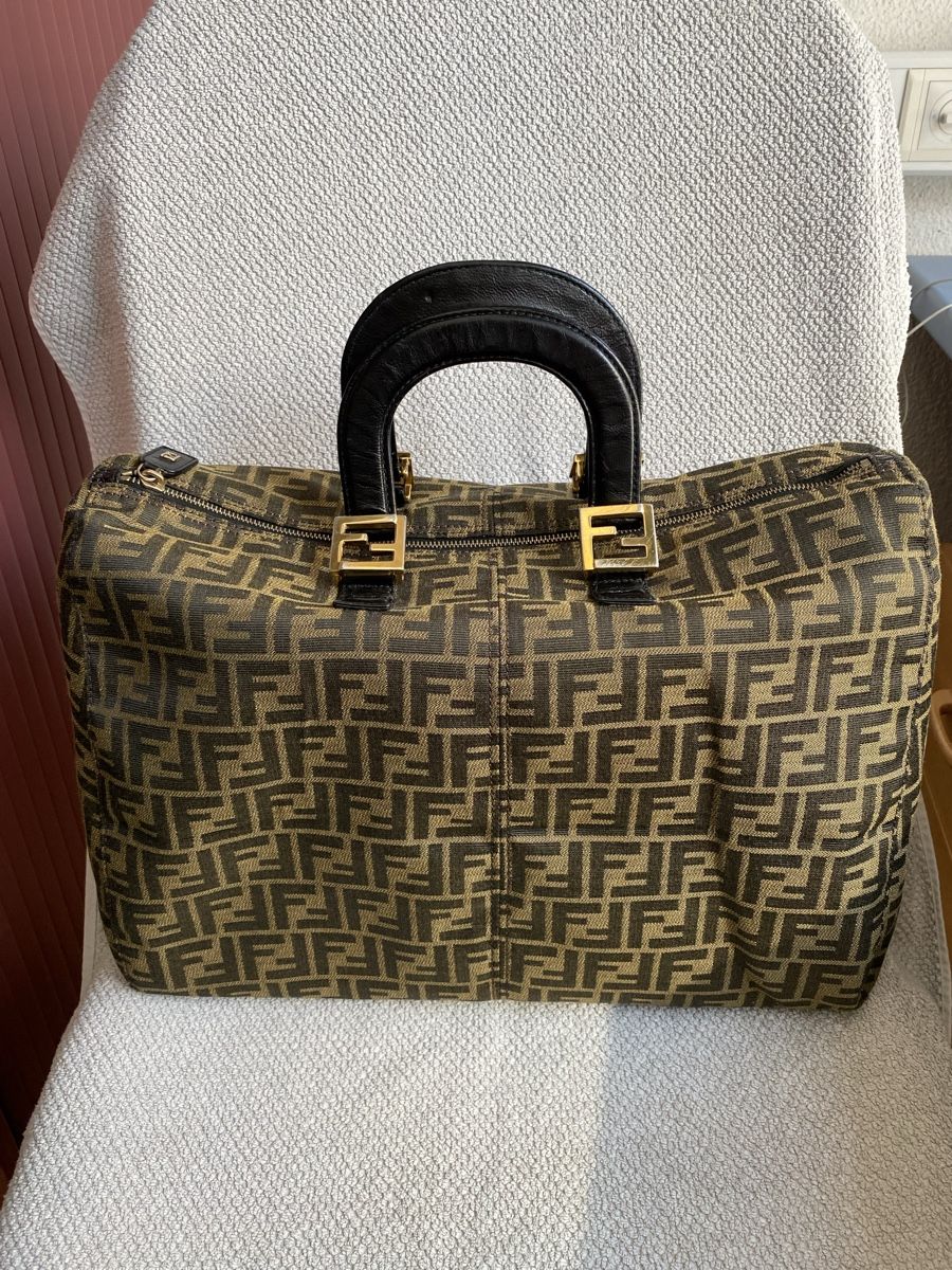 Fendi Borse: Fendi Zucca Boston Bag Medium Vintage – Usato da Sarnen venduto da Kitty2019