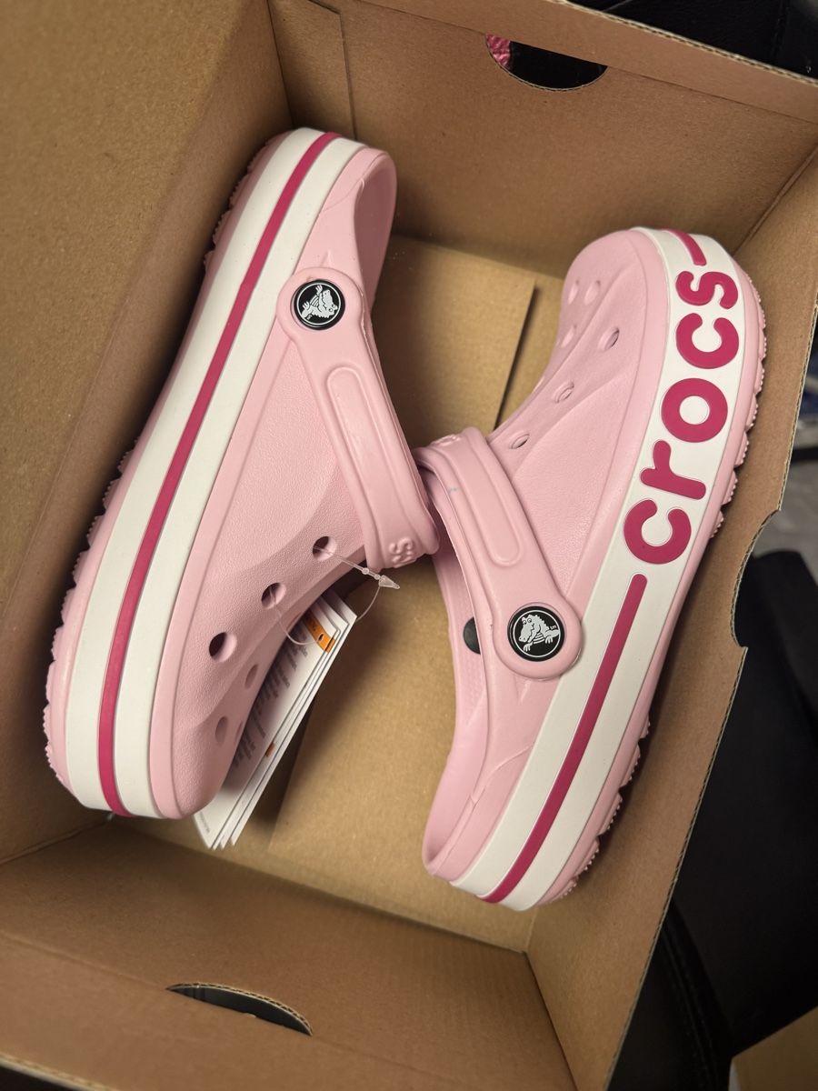 Crocs Schuhe für Jungen: Pink crocs – Neu und originalverpackt aus Wohlen AG von bongo8nunu