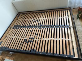 Bett 160x200 cm guter Zustand