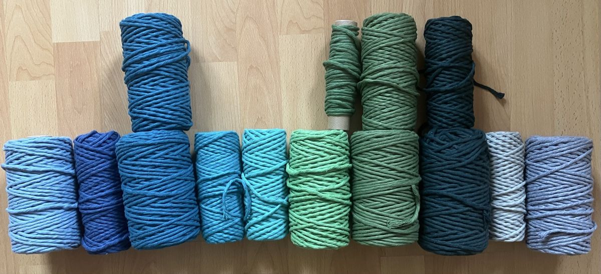 Cordicelle & Fili: Makramee Garn, 3.5mm, 19 Farben plus Reste – Nuovo (secondo la descrizione) da Basel venduto da juanalaloca