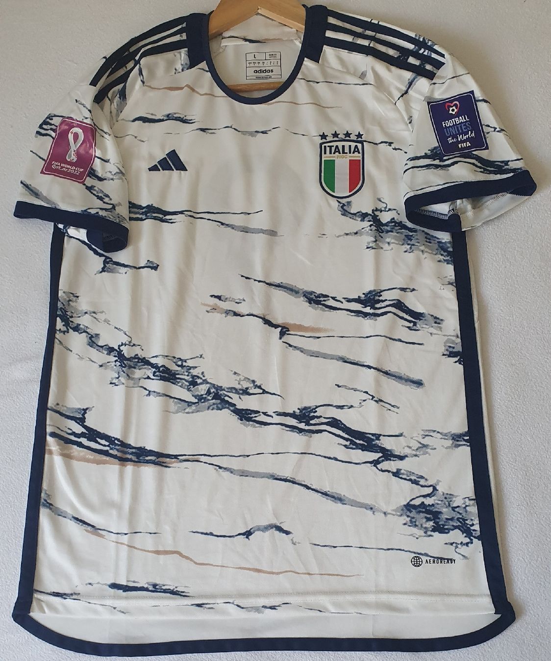 Adidas Canottiere & Pantaloni: ITALIYA trikot G L – Usato da Maienfeld venduto da tobeyl2020 1
