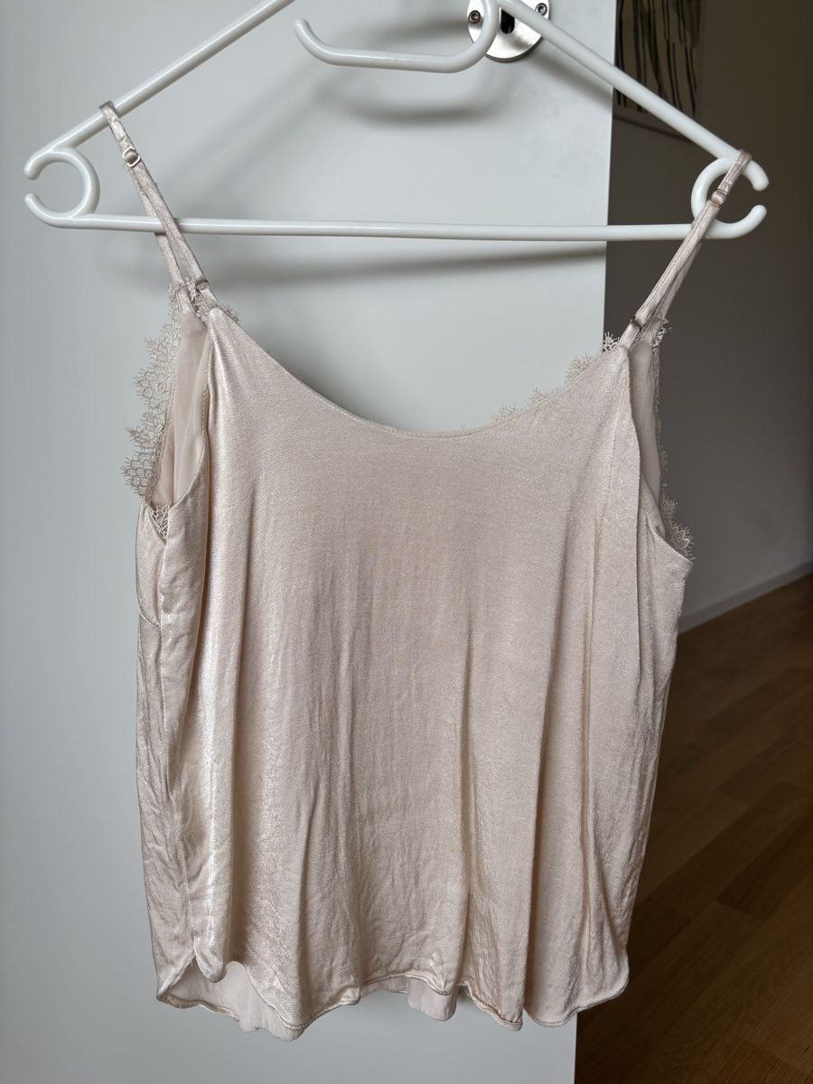 Top: Anthropologie Spitzentop champagne gold – Usato da Winkel venduto da Zimtguetzli 4