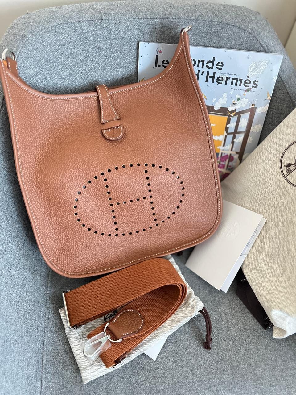 Hermès Borse: New Evelyne 29 Clemence Gold – Nuovo e nell'imballaggio originale da Genève venduto da Allforless 1