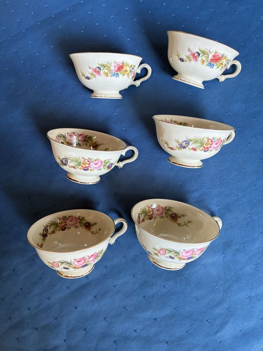 Rosenthal Tassen: Rosenthal 6 Moccatassen mit Blumendecor  – Gebraucht aus Dornach von Rosengarten 1