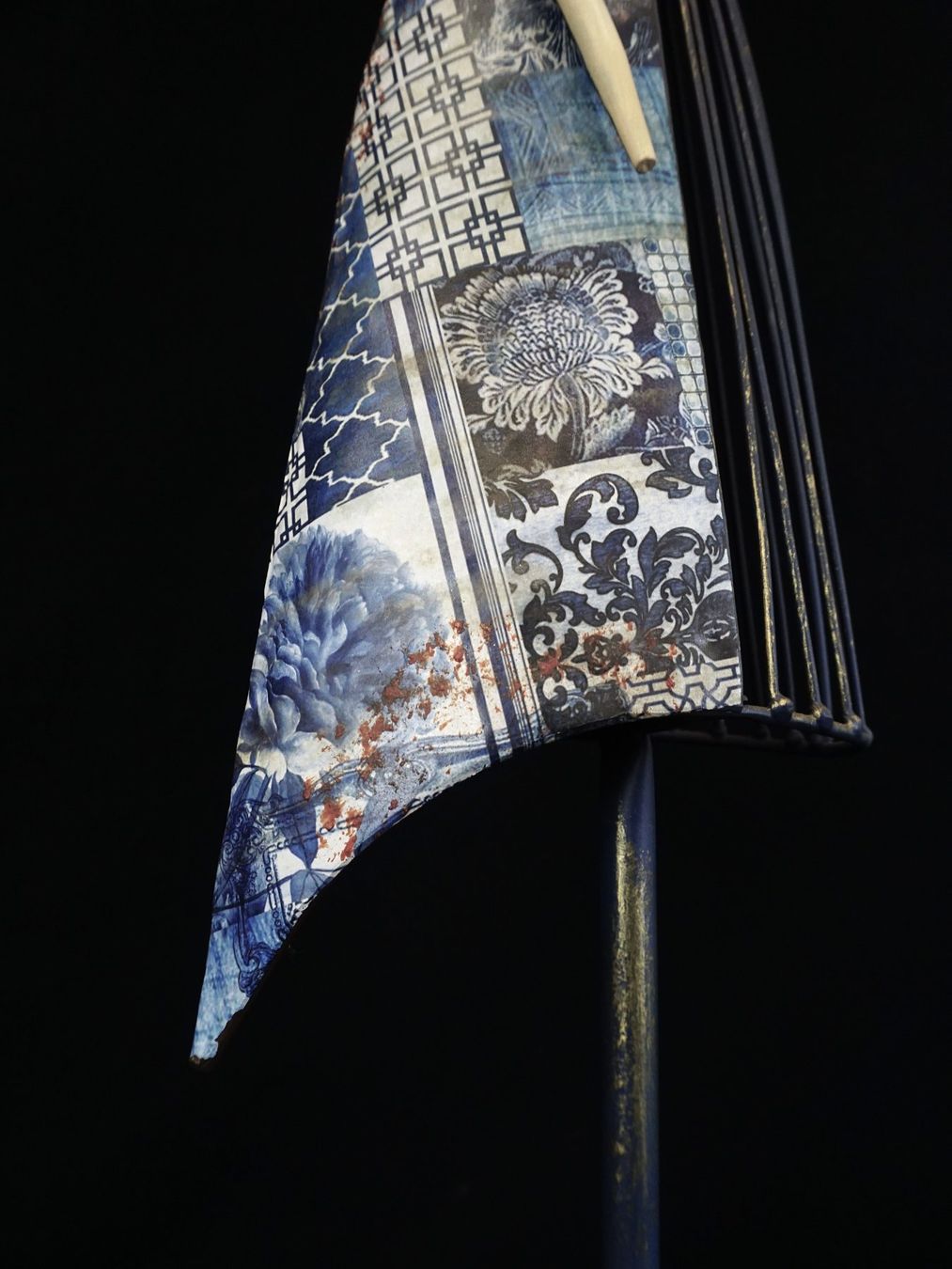 Statuette: Gekrönter Engel in Blau und Gold – Usato da Pratteln venduto da Restwert_Pratteln 6
