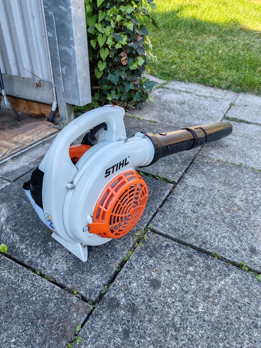 Stihl Laubbläser & Laubsauger: Laubbläser Stihl – Gebraucht aus zürich von emi010 3