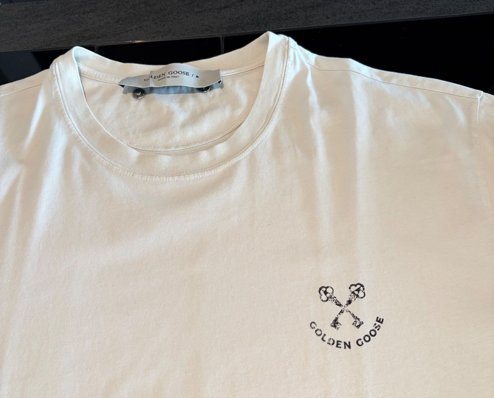 Golden Goose T-shirt: T-Shirt GG – Nuovo (secondo la descrizione) da Nürensdorf venduto da metropolitans 1