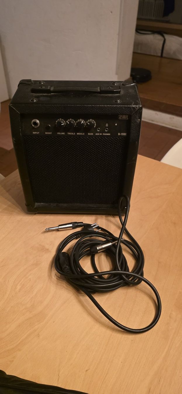 Cort Strumenti musicali: Pack guitare électrique  + ampli + housse Rockbag + câble – Usato da EPALINGES venduto da fre_vr52 2