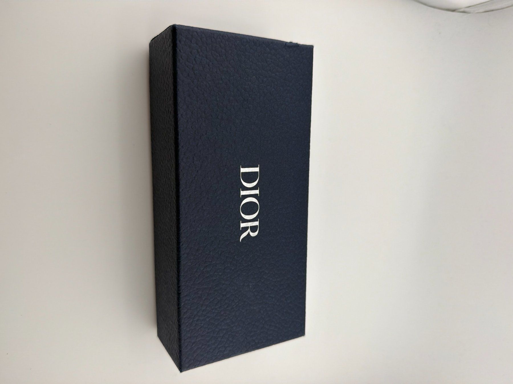 Dior Occhiali & Lenti: Original Dior Sonnenbrille Schwarz mit Etui – Nuovo e nell'imballaggio originale da Riehen venduto da edu_92w7 1
