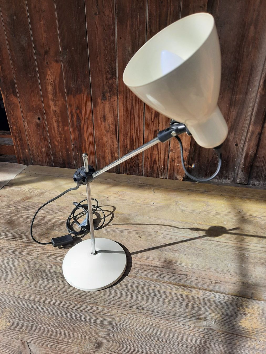 Lampade: Tisch Lampe stabiler Stand – Usato da Weinfelden venduto da JoeBaer 2