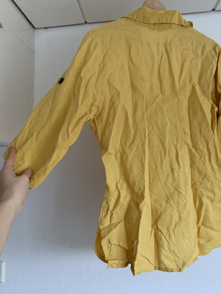 Camicette: Yellow Button-Down Blouse 100% Linen from Italy – Usato da Neukirch (Egnach) venduto da ginger34 2
