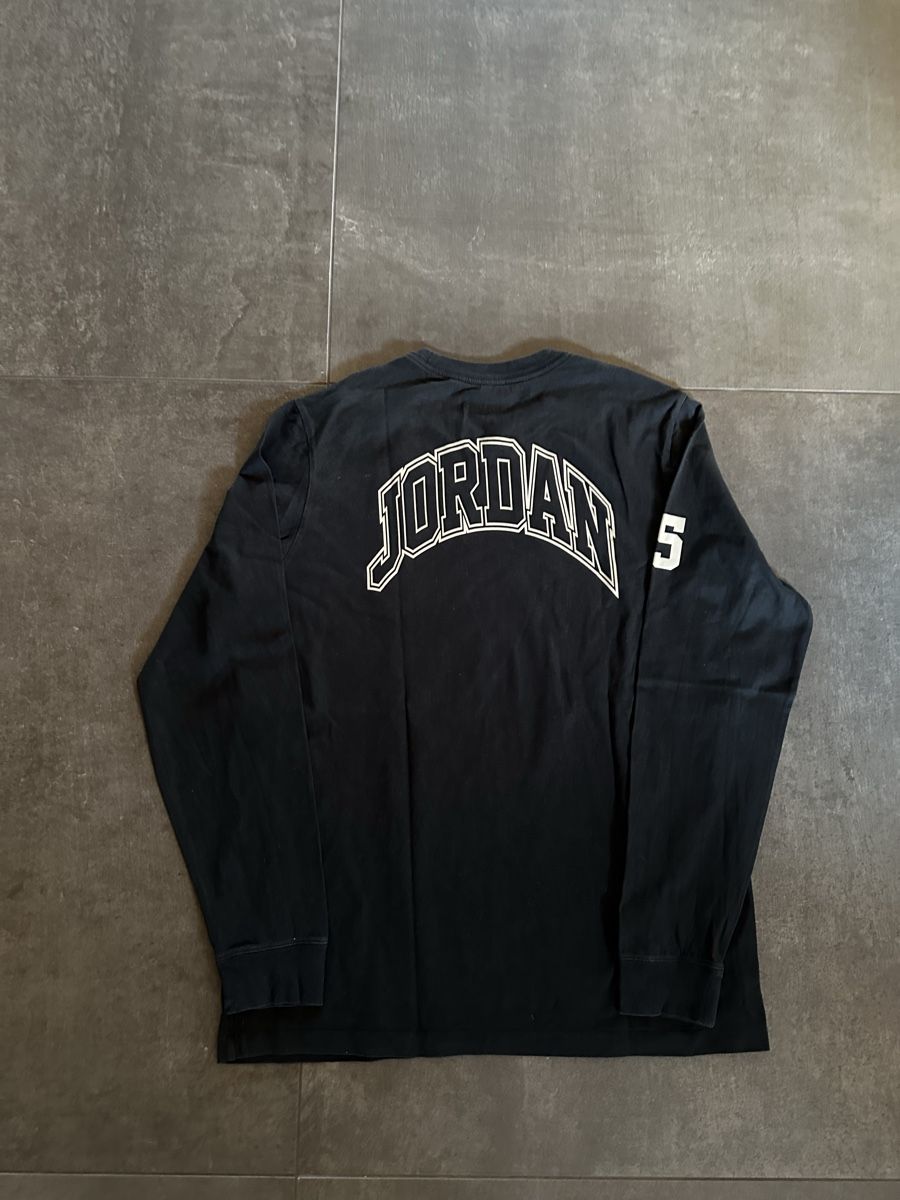 Canottiere & Pantaloni: Longsleeve nera, size M, JORDAN – Usato da Losone venduto da Gioelenalli_ 3