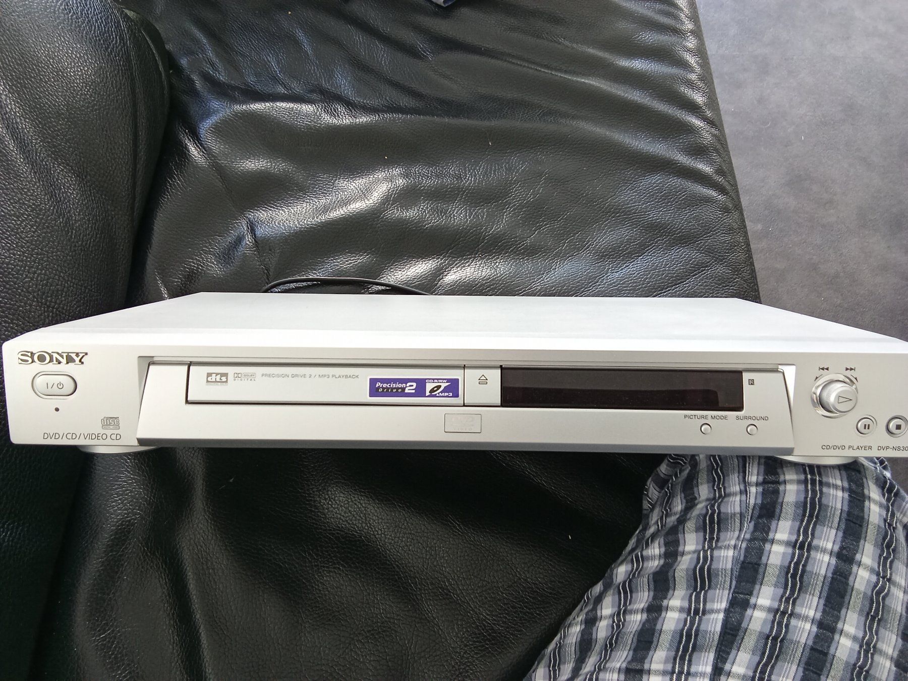 Alle DVDs: DVD Sony Player – Gebraucht aus Aathal-Seegräben von seewiesapp