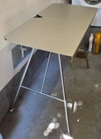 Atelier ALINEA Unistandard Monitor-Tisch