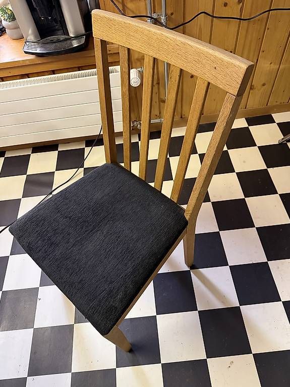 Sedie: Holzstühle / Stühle – Usato da Bibern SH venduto da Ernie0504