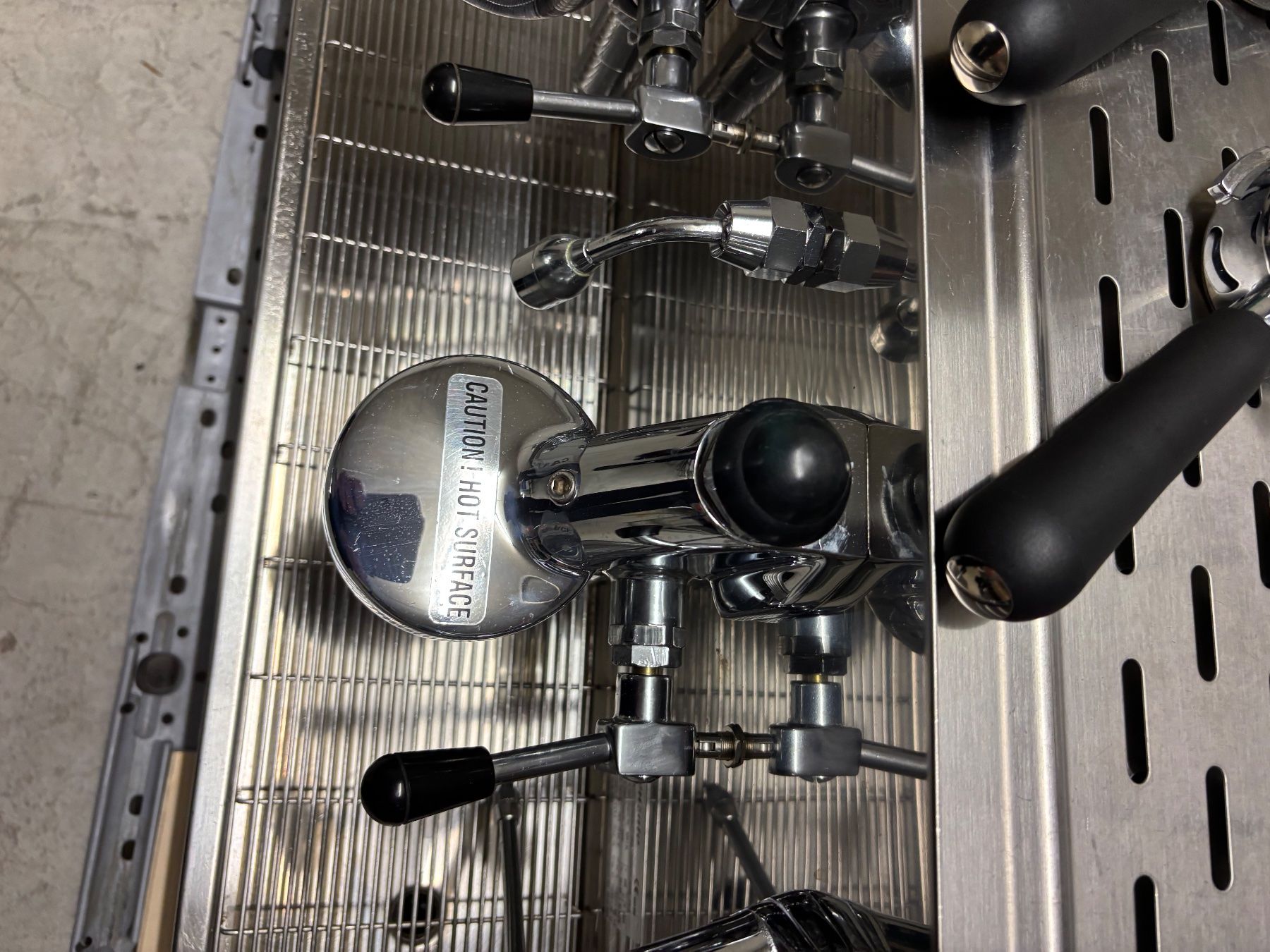 Kaffeemaschinen & Espressomaschinen: Machine à café prof. Ducale 2 groupes acier inoxydable – Gebraucht aus Avenches von Zurcal 6