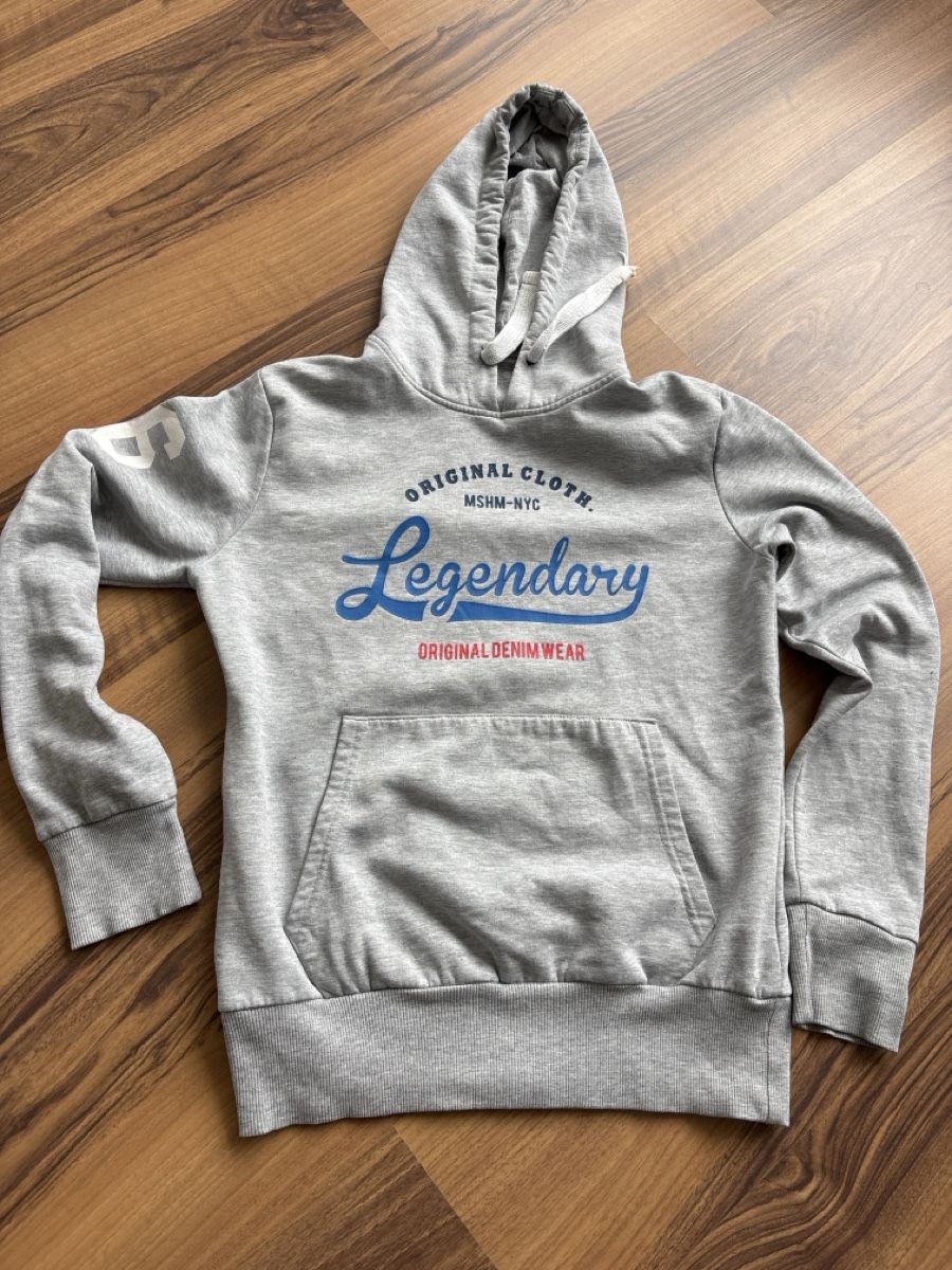 Maglioni & Felpe: Hoodiepulli, Pulli XS/S – Usato da Büsserach venduto da Zimtstaernli19 5