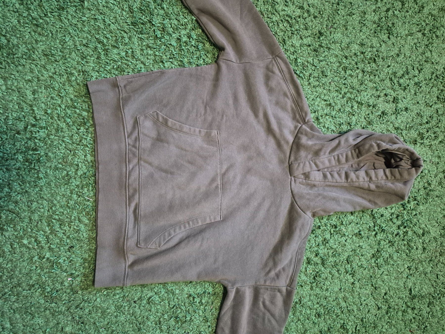 C&A Pullover & Sweatshirts: Kapuzenpullover – Gebraucht aus Wienacht-Tobel von Reg2