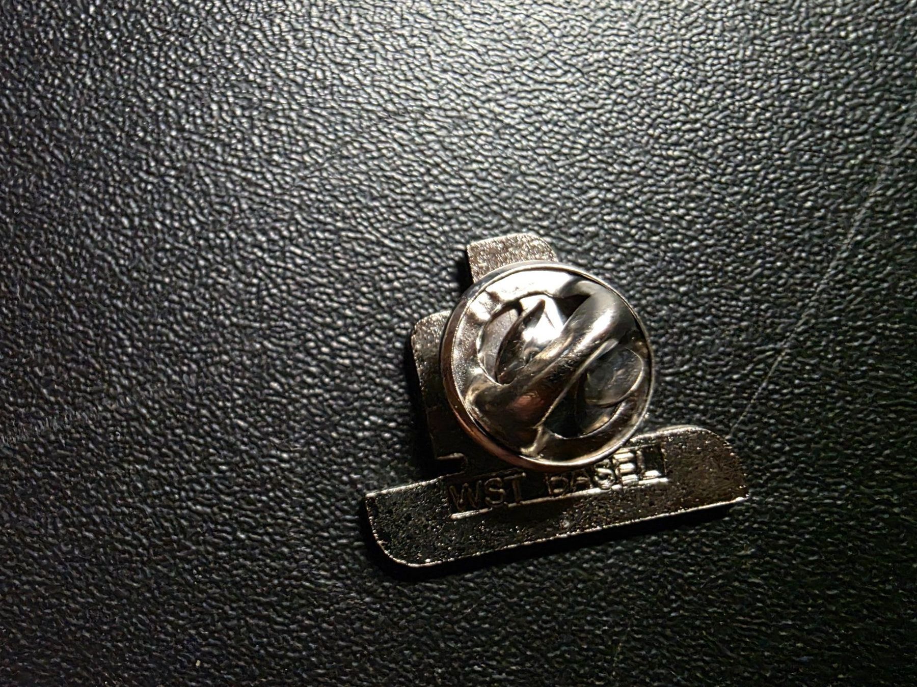 Placchette & Badge: PIN Schweizerische Mobiliar – Usato da Walterswil BE venduto da Lonitti 2