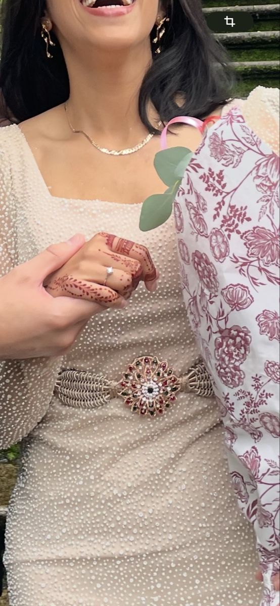 Vestiti: Robe de fiançailles/mariage intimiste – Nuovo (secondo la descrizione) da Vevey venduto da nis_nj5p 1