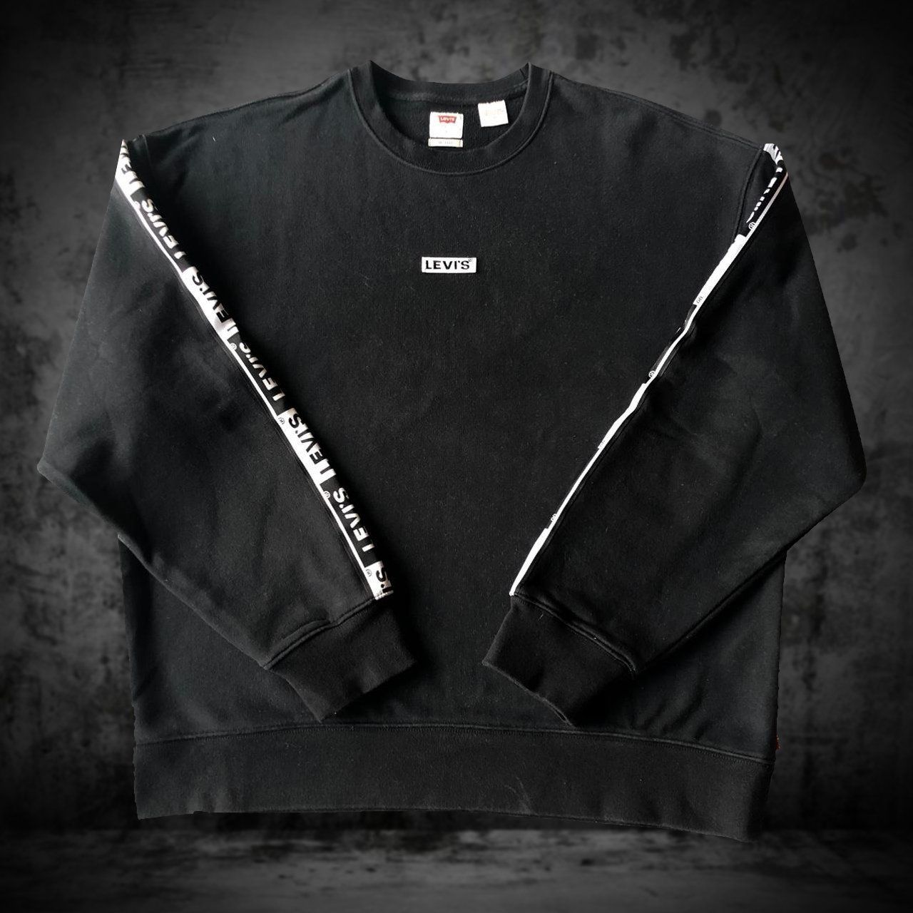 Levi's Pulls & Sweat-shirts: Pull Levis Relaxed Black Men L – D'occasion à Genève par ang_7j7j 1