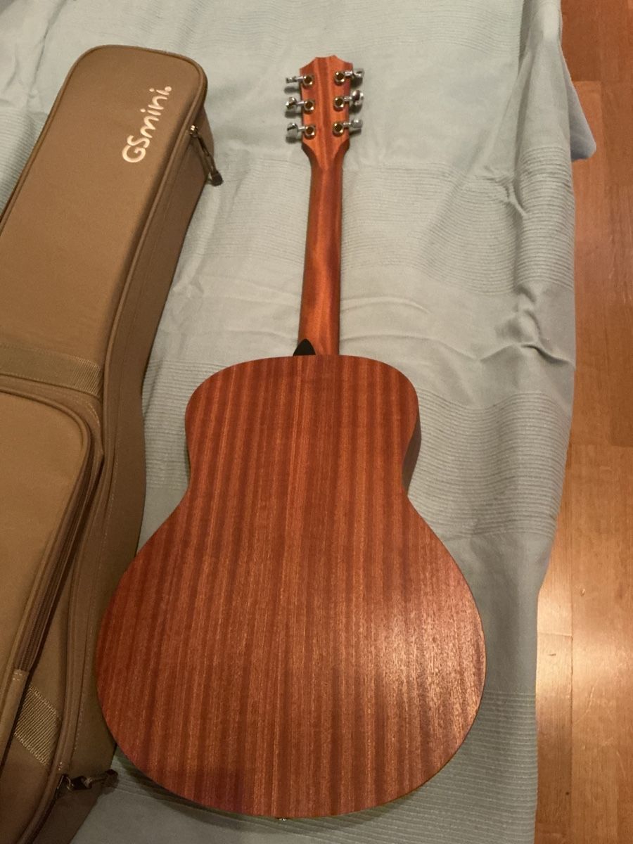 Strumenti musicali: Taylor GS MINI  Akustikgitarre mit Tasche  – Usato da Mühleberg venduto da M-Oscar 6