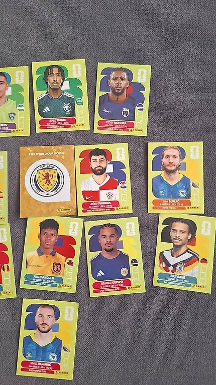 Autocollants: Sticker zum tauschen  – D'occasion à Münchenbuchsee par Kriss28 1