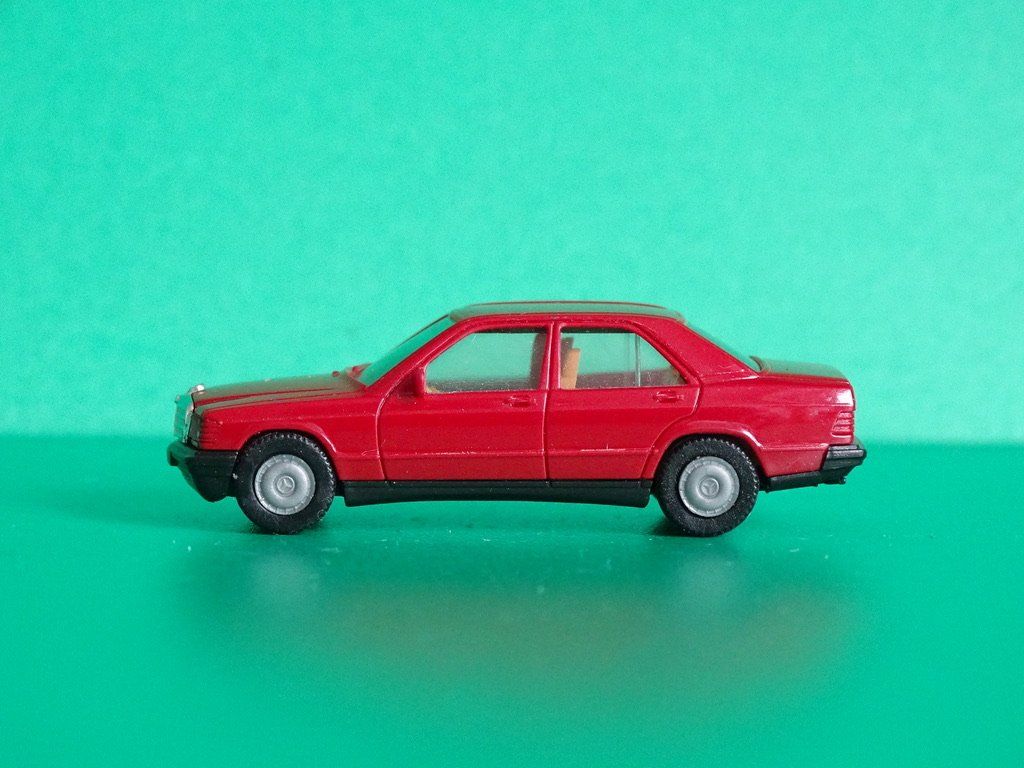 Herpa Modellini d'auto: Mercedes 190 E von Herpa 1/87 – Usato da Bretzwil venduto da Meex 2