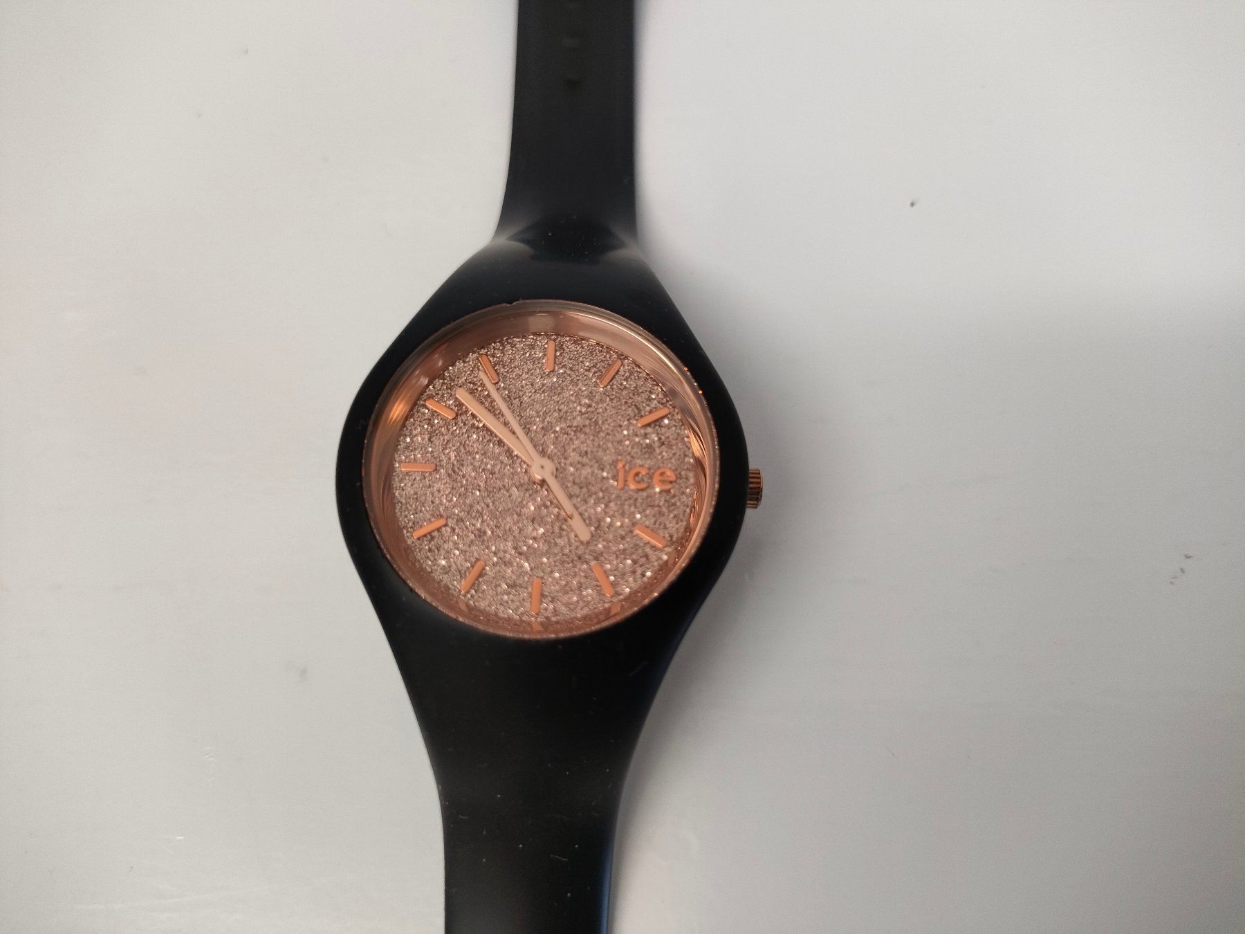 Ice watch Orologi: Modische Ice-Watch Quarzuhr schwarz – Usato da Dietikon venduto da Branquinha1981 4