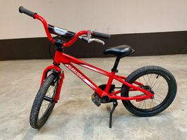 Kindervelo Specialized Hotrock in rot 16”