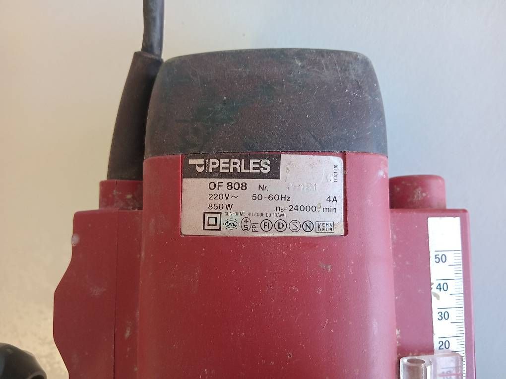 Tutte le macchine: Oberfräse PERLES Typ: OF808 – Usato da Aarwangen venduto da Tobias8000 4