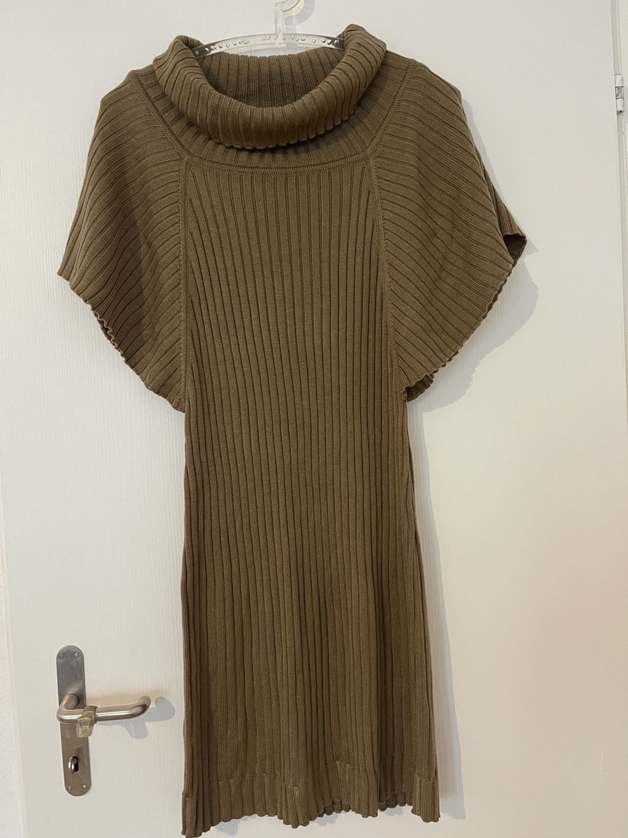Calvin Klein Vestiti: Brauner Rollkragenpullover,  kleider , damen, gr M – Nuovo (secondo la descrizione) da Wetzikon ZH venduto da man_7mn7 1