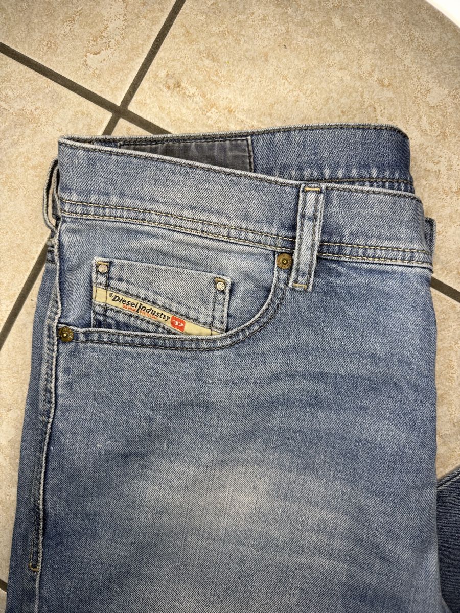 Diesel Jeans: Vintage Diesel Jeans – Usato da Kreuzlingen venduto da Vadimem 2