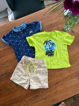 Kinder Kleidung Set Grösse 104 2 T-Shirt und kurze Hose