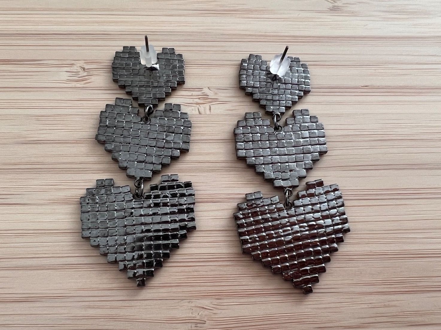 Orecchini pendenti & Orecchini a lobo: Multicolor heart drop earrings – Nuovo (secondo la descrizione) da Genève venduto da Ballpencase 3
