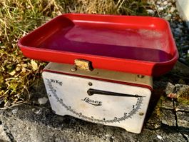 Kultige Vintage Küchenwaage Lysssex, Emaille, Retro