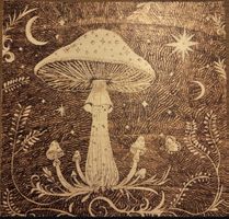 Moonlit Mushroom – Original Pyrographie auf Holz 30 × 30 cm 