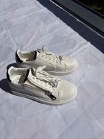 DKNY baskets femmes blanches 