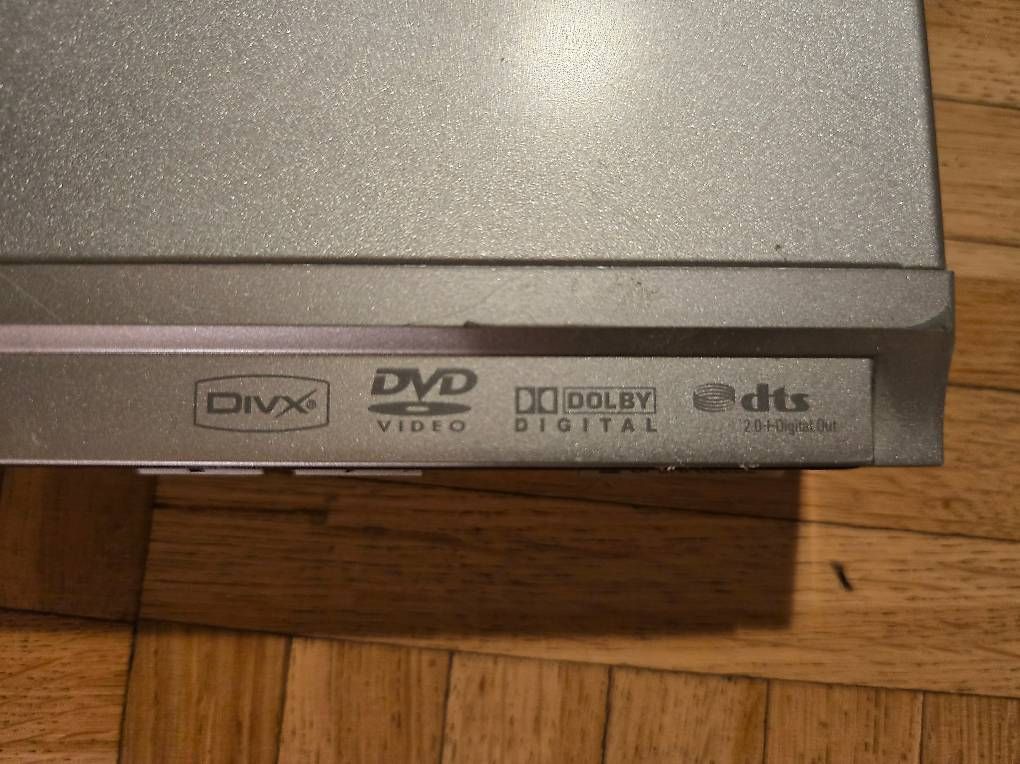 Panasonic DVD-S33 DVD-Player - DivX, Dolby Digital, DTS (Gebraucht) in ...