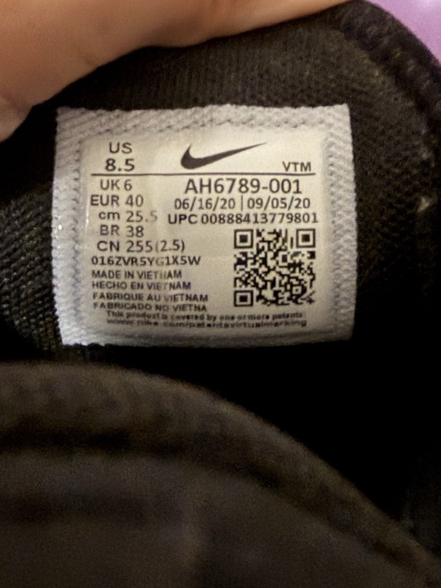 Nike Scarpe da uomo: Nike Air Max 270 chaussures noir  – Usato da Villeneuve VD venduto da jxste_dani 3