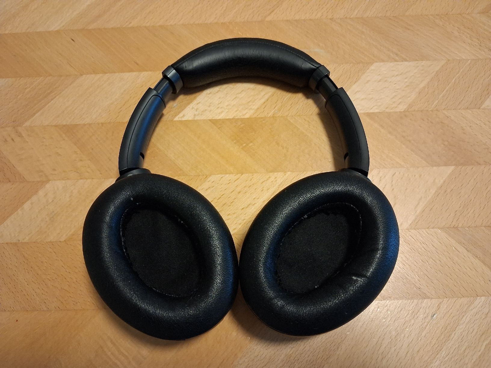 Sony Kopfhörer: Sony WH-1000XM3 – Gebraucht aus Zug von ShaWeb123 1