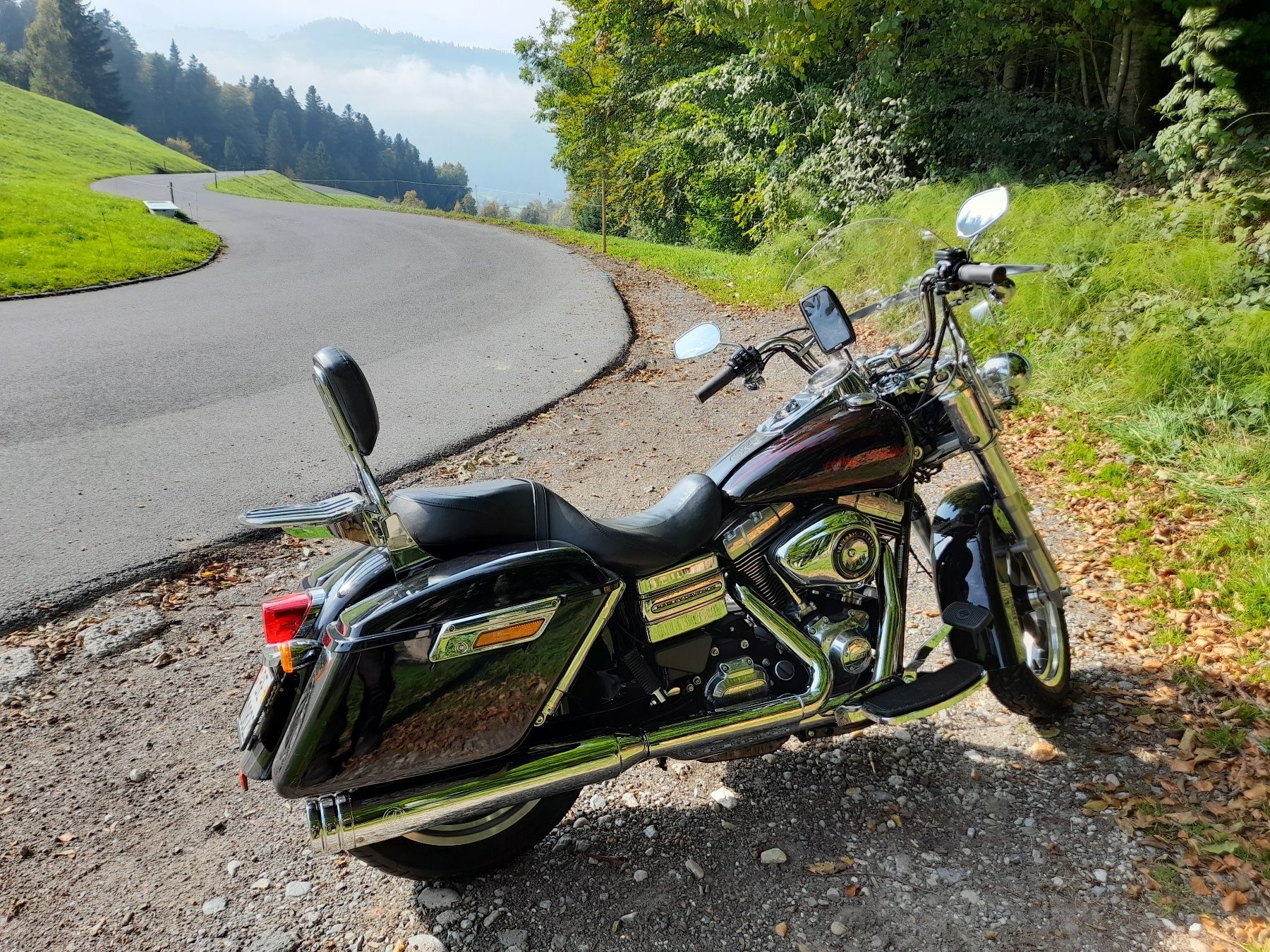 Harley-Davidson Chopper: HARLEY-DAVIDSON FLD Dyna Switchback – Usato da Arni BE venduto da CaraVanFan 1
