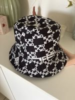 Bob Off-White Noir/Blanc, taille 55/57