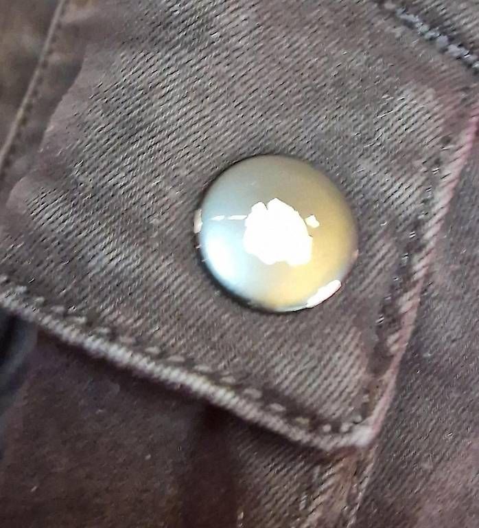 Pantaloni: Kurze schwarze Hose  – Usato da Riehen venduto da Joloe 1