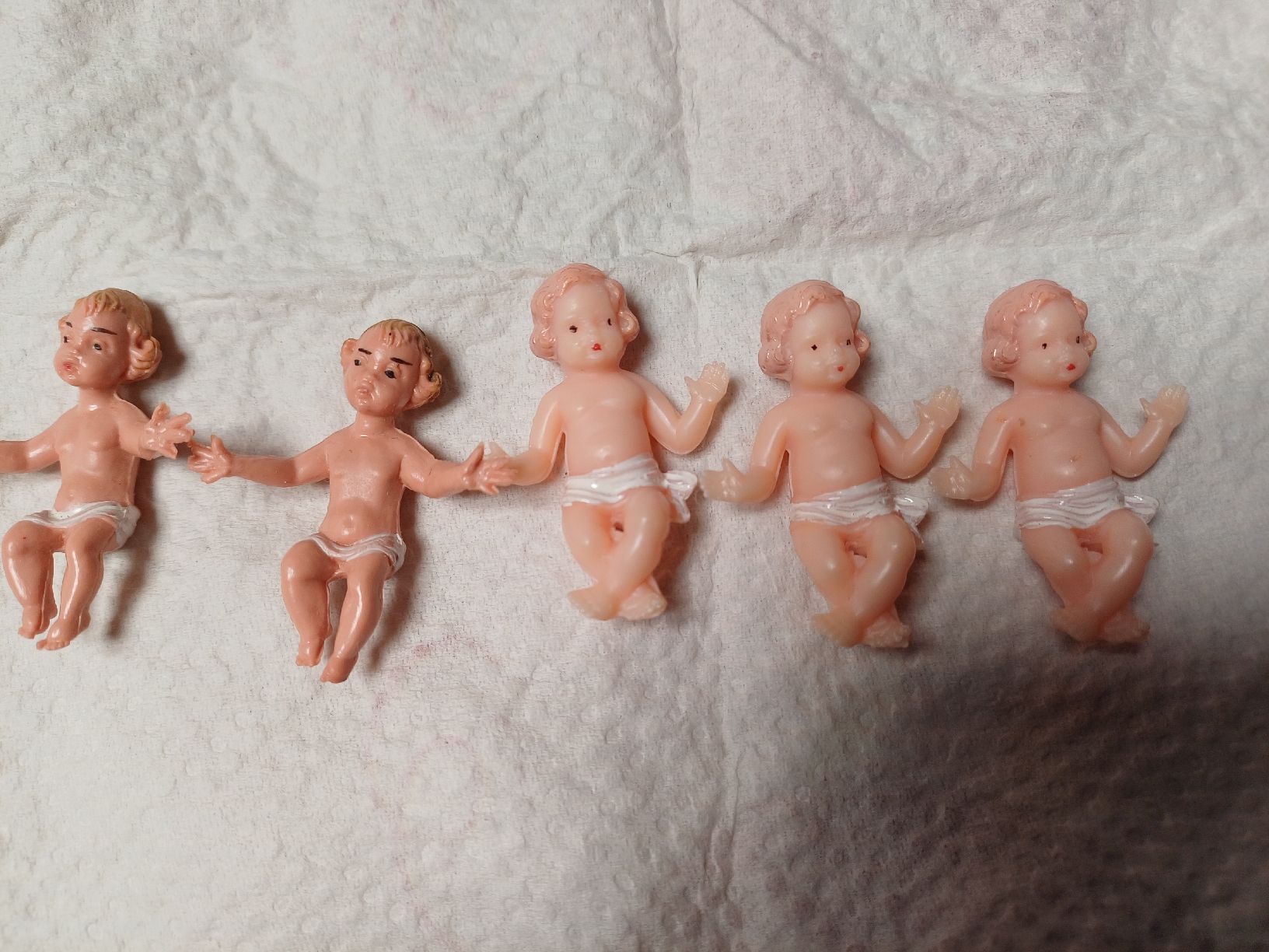 Figuren: 5 Jesuskindlein – Neu (gemäss Beschreibung) aus Gächliwil von lesidees