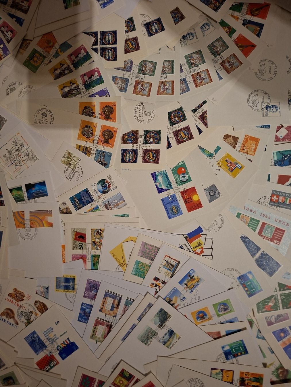 Tous les timbres: Schachtel FDC Schweiz – D'occasion à Balgach par SIMEON27 5