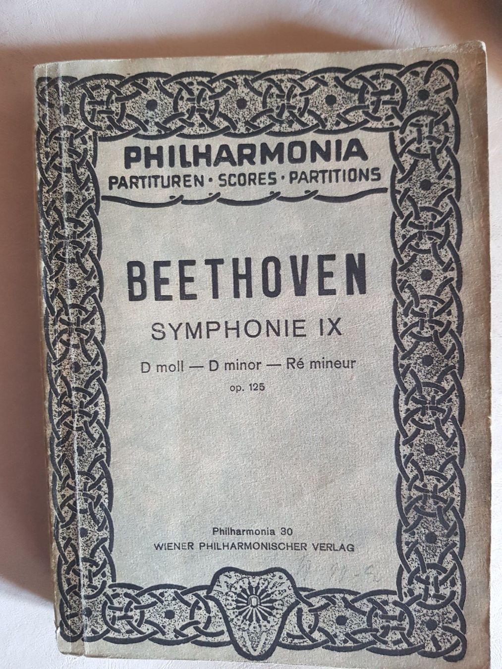 Libri: BEETHOVEN - Philharmonica 1947 D-Moll – Usato da Walterswil BE venduto da Lonitti