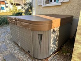 Whirlpool 5-Plätzer Outdoor
