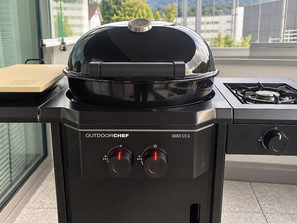 Griglie: OUTDOORCHEF DAVOS 570 G PRO, 50 mbar – Usato da Freienbach venduto da SZ_Seller