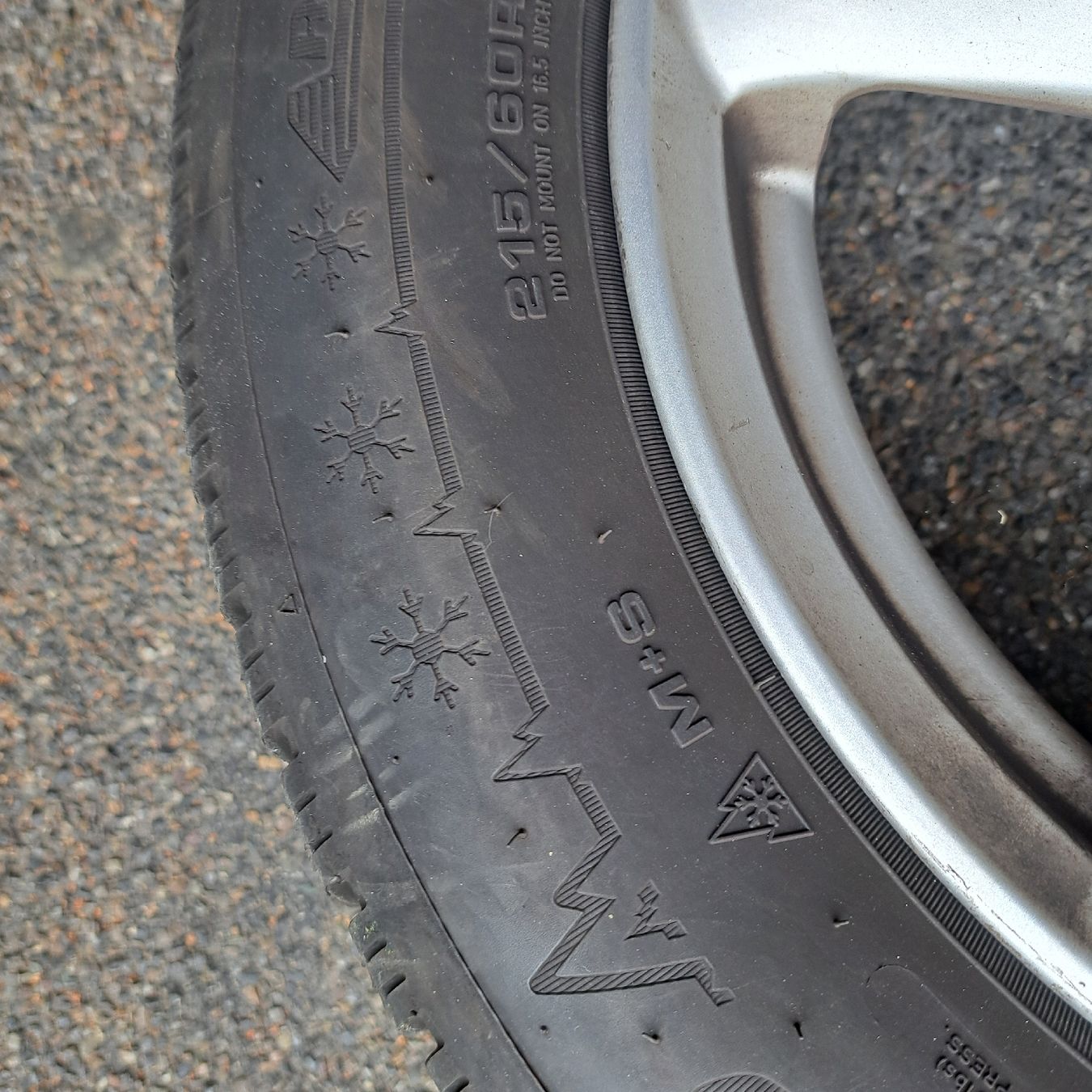 Pneus & Kompletträder: Kompletträder Dunlop Ford S Max – Gebraucht aus bazenheid von salerno007